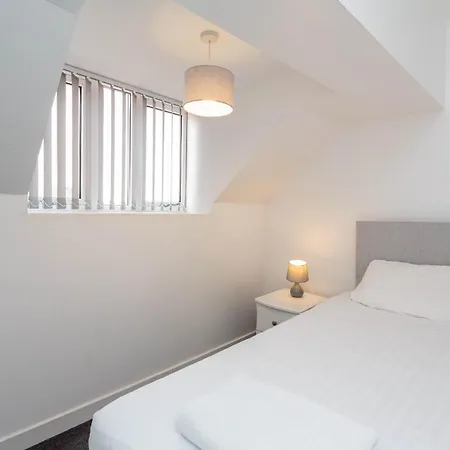 Cherry Property - Blueberry Suite Blackpool Exterior photo